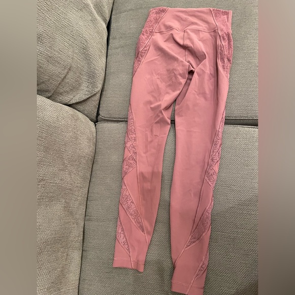 Lululemon leggings - Picture 4 of 4